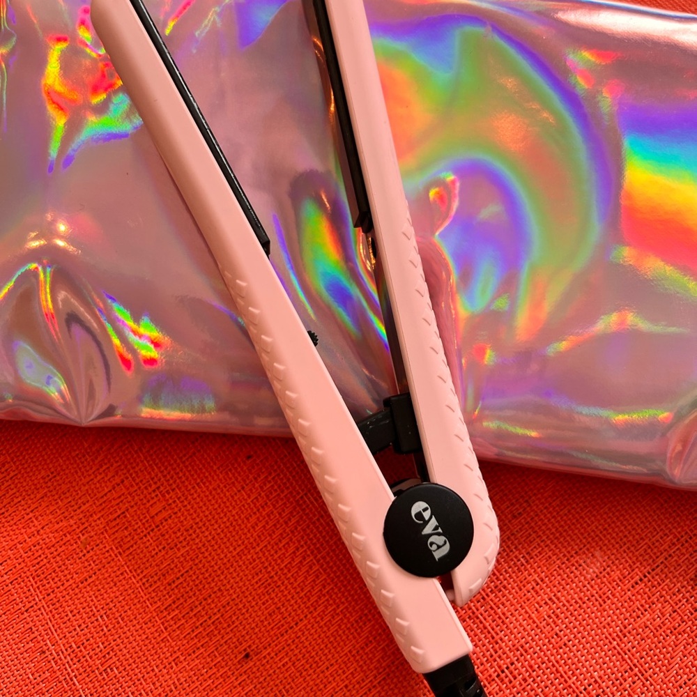 Eva Pink Hair Straightener
